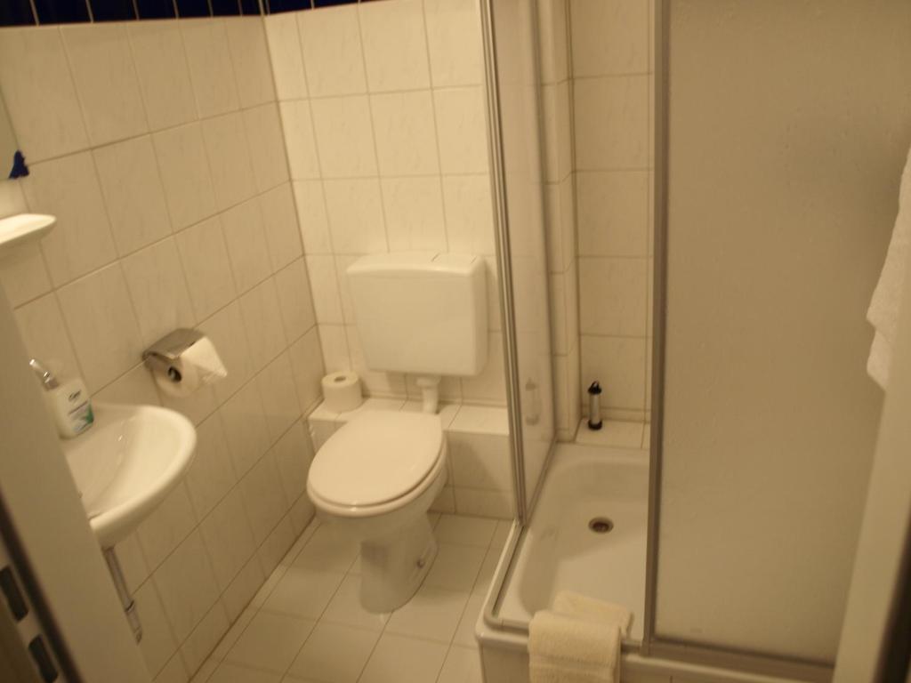 Hotel-Pension Dorma Berlim Quarto foto